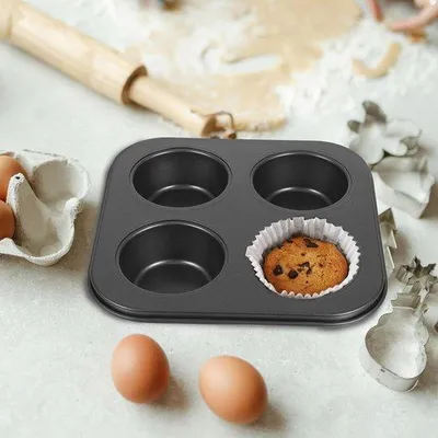Immagine prodotto di Set da 4 stampi per muffin Acciaio al carbonio con rivestimento antiaderente, per la preparazione di 4 mini-muffin, adatti al forno e alla friggitrice ad aria