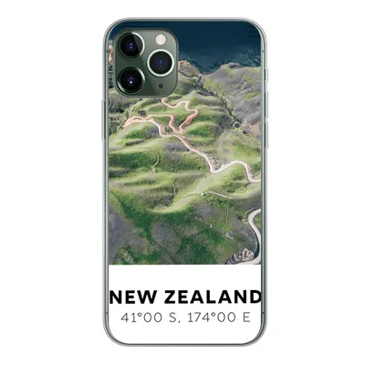 Produktbild von MuchoWow® Handyhülle Schutzhülle Hülle für iPhone 11 Pro Neuseeland - Wasser - Grün - Strand Silikon Softcase Handy Hülle - Handy