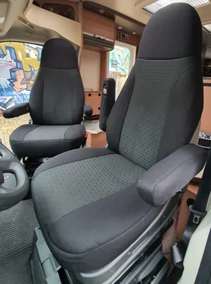 Produktbild von Wohnmobil Sitzbezüge in Schwarz (820)