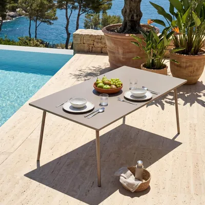 Immagine prodotto di Tavolo da giardino rettangolare in acciaio talpa - Oviala Palavas