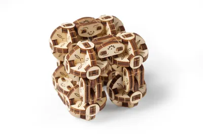 Produktbild von UGEARS Flexi-Cubus 70049 hochwertiger Holzbausatz