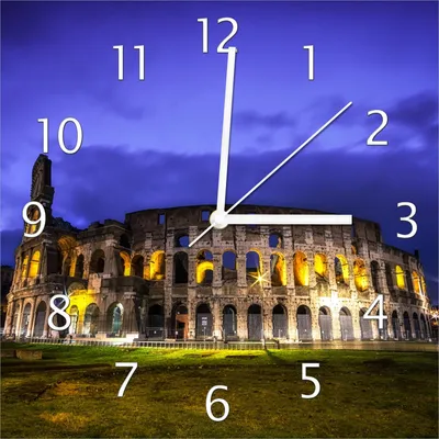 Produktbild von Wallario Design Wanduhr Italien bei Nacht - Kollosseum in Rom, beleuchtet am Abend aus Echtglas, Größe 30 x 30 cm