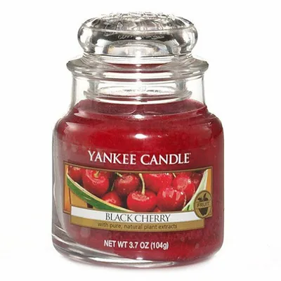 Produktbild von Yankee Candle Black Cherry Duftkerze 104 g