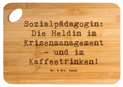 Produktbild von Mr. & Mrs. Panda Hackbrett Spruch Sozialpädagogin - Transparent - Geschenk, Küchenbrett, Beruf, sozialer, holzschneidebrett, Selbstfürsorge, Kommunikationsstärke, Berufe