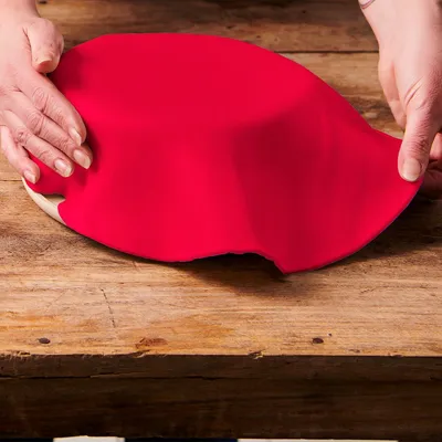 Produktbild von FunCakes Ausgerollte Fondantdecke Fire Red (Rot) 430g