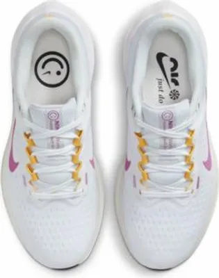 Image de Chaussures de running pour femmes en couleur unie