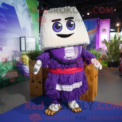 Productafbeelding van Mascottekarakter REDBROKOLY van een Purple Pad Thai gekleed met een culotte en omslagdoek