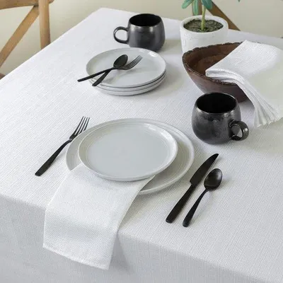 Produktbild von Famanu Tischdecke Rechteckig für Dinner und Feiertage - Weiß