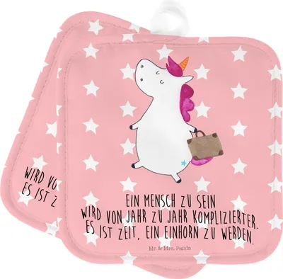Produktbild von Mr. & Mrs. Panda Topflappen Einhorn Koffer - Rot Pastell - Geschenk, Kochlappen, Topflappenset, Unicorn, Topfuntersetzer, Verreisen, topfhalter, Abenteuer, Einhörner, Set