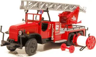 Produktbild von MAGIRUS 6x4 Feuerwehrfahrzeug mit Leiter, CON1048, Maßstab1/50, CONRAD