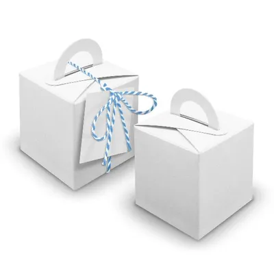 Produktbild von V24 24x Würfelbox mit Griff weiß + Garn blau + Anhänger