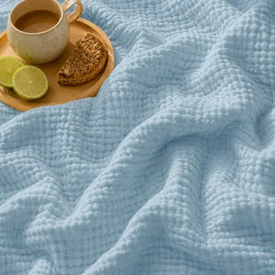Zdjęcie produktu dla Kołdra z muszeliny, 150 x 200 cm, 100% bawełna, lekka i przewiewna, idealna do łóżka i sofy