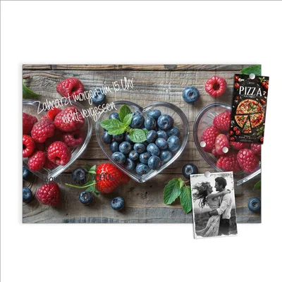 Produktbild von Magnettafel 60x40cm Pinnwand Whiteboard beschreibbar - Herzschalen Beeren