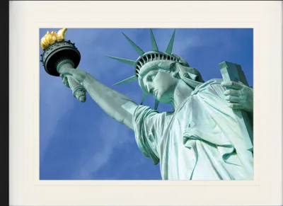 Obrázek produktu pro New York Zarámovaný obraz s paspartou | Wall Art | V rámu - Socha Svobody, Independence (60 x 80 cm)