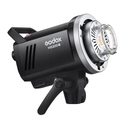 Produktbild von Godox MS200-V, verbessertes Studioblitzlicht, 200 Ws, Blitzlicht, GN53, 0,1šC1,8 s, Recyclingzeit, 5600 ¡À 200 K, 2,4 G kabelloses X-System mit 10 W LED-Einstelllampe, Bowens-Halterung fuer Hochzeitsportraets, Modewerbung, Produktfotografie