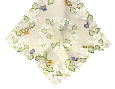 Produktbild von Tischdecke ca 85x85 cm Cutwork Mitteldecke in Creme mit Schmetterlingen bestickt