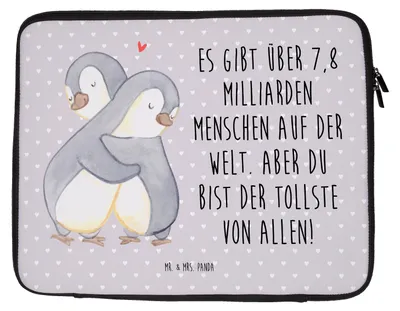 Produktbild von Mr. & Mrs. Panda Laptop Hülle Pinguine Kuscheln 27 x 36 cm - Grau Pastell - Geschenk, Case, Sleeve, Hochzeitstag, für Frauen, Mitbringsel, Tasche, Valentinstag, Partner