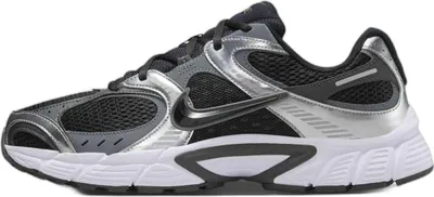 Produktbild von Nike Herren Sneaker V5 RNR schwarz Größe EUR 45