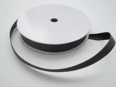 Produktbild von Satinband schwarz doppelseitig