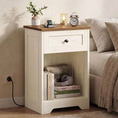 Produktbild von VASAGLE Nachttisch im Landhausstil mit Steckdose und USB, Beistelltisch mit Schublade, 40 x 30 x 59 cm, Weiß und Braun