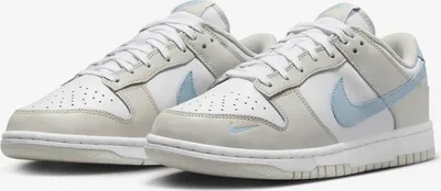 Produktbild von Nike Dunk Low, Damen „Mini Swoosh“, Größe: 43