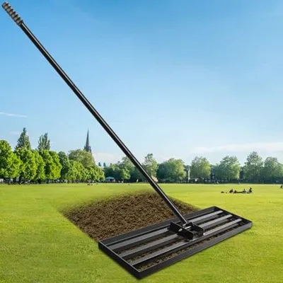 Produktbild von Famanu Rasenharke 75x25 cm - Professionelles Gartengerät mit verstellbarem Handgriff