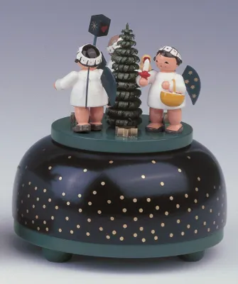 Produktbild von Spieldose Engel mit Geschenk (11cm) von KWO