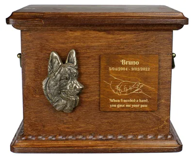 Produktbild von Deutscher Schäferhund I Personalisierte Hundeurne mit Gravur und Relief, Erinnerungsbox für Hundeknochen von der Marke Art-Dog