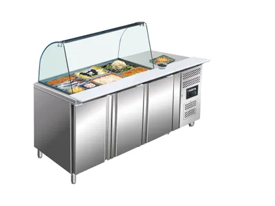 Produktbild von SARO Saladette mit Glasaufsatz, Modell GN 3100 TNS Zubereitungstisch, Salattheke, Kühltisch, GN-Einlass, Schneidebrett, Restaurant, Imbiss, Pizzeria, Kühlen, Zubereiten, Vorbereiten