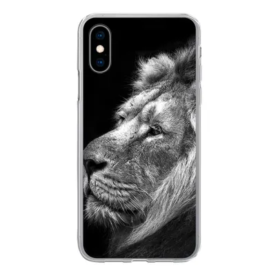 Produktbild von MuchoWow® Handyhülle Schutzhülle Hülle für iPhone X Löwe vor schwarzem Hintergrund in schwarz und weiß Silikon Softcase Handy Hülle - Handyhülle