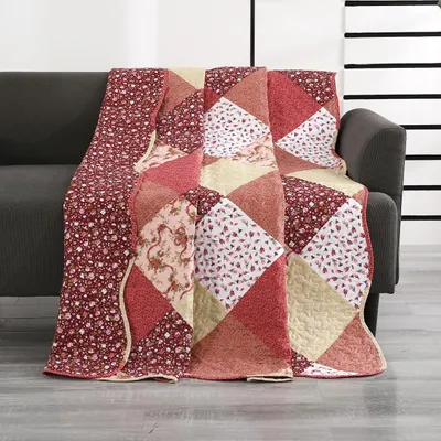 Produktbild von Patchwork Tagesdecke 150x200 cm - Wendbares Blumenmuster Rosa