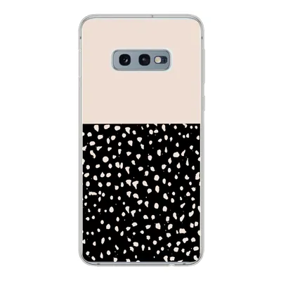 Produktbild von MuchoWow® Handyhülle Schutzhülle Hülle für Samsung Galaxy S10e Polka dots - Beige - Schwarz Silikon Softcase Handy Hülle - Handy