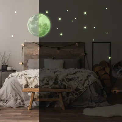 Produktbild von Decords Wandtattoo – leuchtender Vollmond mit Sternen, 61 x 61 cm