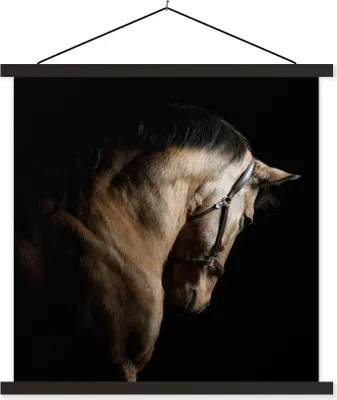 Produktbild von MuchoWow® Textilposter Pferde - Halfter - Schwarz 60x60 cm mit schwarzem Rahmen - Posteraufhänger