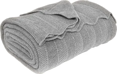 Produktbild von nielsen HOME Wohndecke Milo fein gestrickt, 150x200 cm, Hellgrau, 100% Baumwolle, Fischgrat-Optik