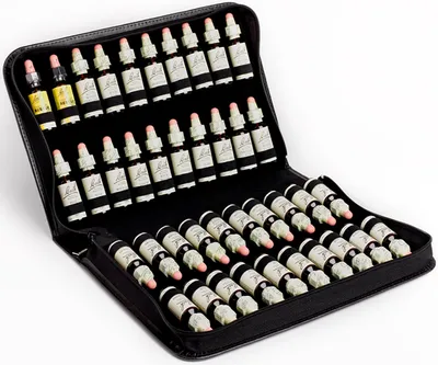 Produktbild von Bachblüten Taschenapotheke Leder – Etui für 40 Flaschen 10ml 20ml 20ml