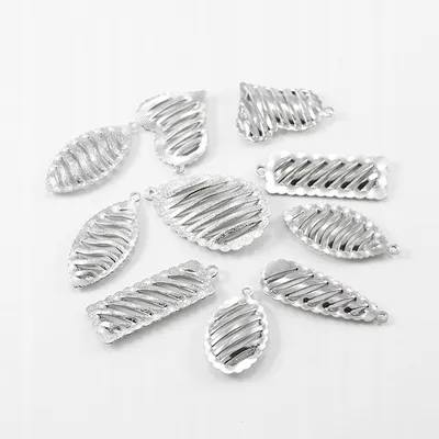 Produktbild von MIXFORM Metall-Anhänger 30-33mm Mischformen 50 Stück