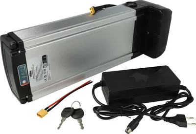 Produktbild von vhbw Akku kompatibel mit Keola E-Bike (10400 mAh, 36 V, Li-Ion, inkl. Ladegerät) + Ladegerät - Silber