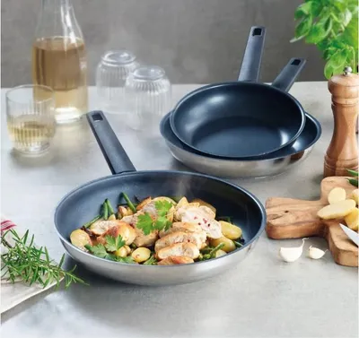 Produktbild von Bratpfanne aus Edelstahl - Qulinox Keramik - Silber
