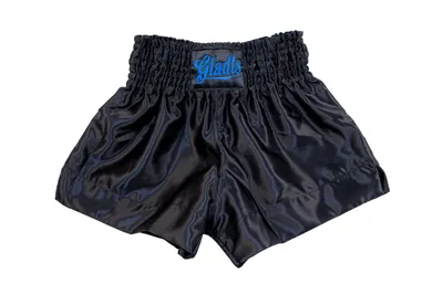 Produktbild von Gladts Kickboxshorts – Schwarz mit blauem Logo – Größe XL – Hochwertige Muay Thai Shorts für Training & Wettkampf
