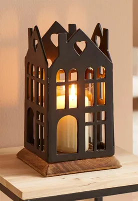 Produktbild von Windlicht "Haus" aus Metall, schwarz, Sockel aus Mango Holz & Windlichtglas, Kerzenhalter