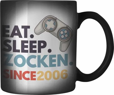 Produktbild von TRENDATION 16. Geburtstag Farbwechsel Zauber-Tasse Jungen Jungs Geschenk 16er Geschenkidee 16 Sohn Gamer (Schwarz)