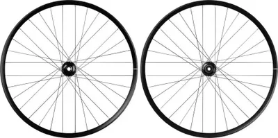 Produktbild von Mavic E-crossride 1 30 27.5´´ Boost 6b Disc Tubeless Mtb-laufradsatz Silber 15 x 110/12 x 148 mm / Shimano/Sram HG Silber 15 x 110/12 x 148 mm