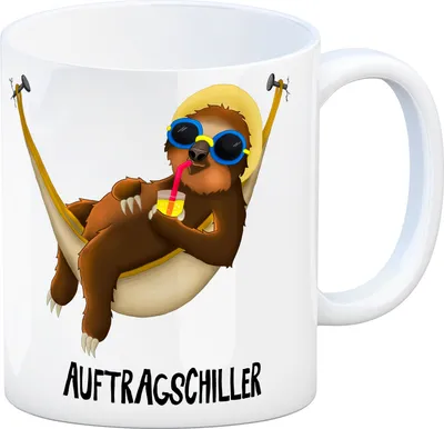 Produktbild von Kaffeebecher mit Faultier in Hängematte Motiv und Spruch: Auftragschiller Tasse