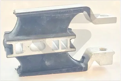 Obrázok produktu pre HUTCHINSON Držiak motorového zavesenia 532E37, ľavý dolný, pre VOLVO XC60 II (246)