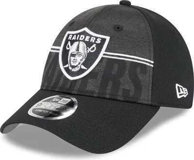 Zdjęcie produktu dla Czapka New Era 9FORTY Stretch Cap - TRAINING 2023 Las Vegas Raiders