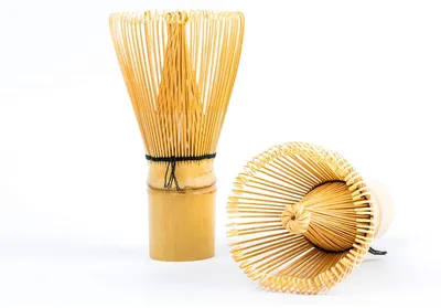 Zdjęcie produktu dla Trzepaczka do matchy - Bambus - 100 prętów - Ręcznie wykonana - Do herbaty matcha