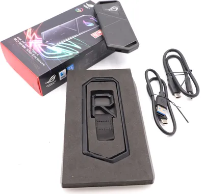 Produktbild von ASUS ROG Strix Arion SSD-Gehäuse Schwarz M.2