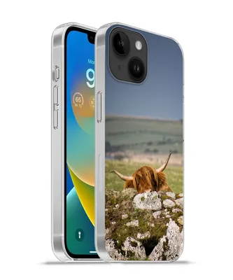 Produktbild von MuchoWow® Handyhülle Schutzhülle Hülle für Apple iPhone 14 - Softcase Schottische Highlander - Steine - Gras Silikon Softcase Handy Hülle - Mobiltelefonhülle