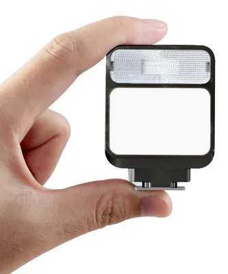 Obrázok produktu pre Blesk GN8, 6500 ± 200 K, CRI 96+, blesk s uchytením na päticu pre digitálne zrkadlovky a digitálne fotoaparáty